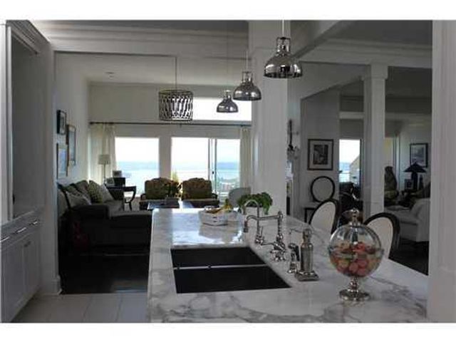 20899 at 2392 Folkestone Way, West Vancouver