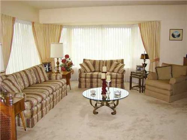 20928 at 4404 Parliament Crescent,, North Vancouver