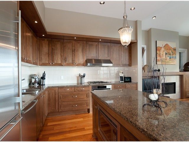 21052 at 2506 Marr Creek, West Vancouver