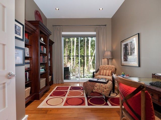 21055 at 2506 Marr Creek, West Vancouver