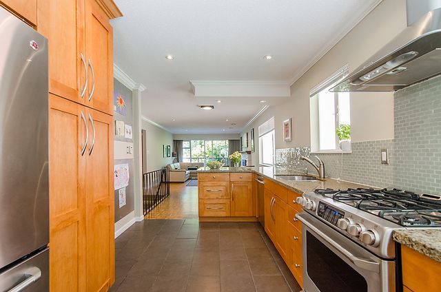 21388 at 1499 Paisley Road, North Vancouver