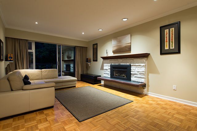 21579 at 1499 Paisley Road, North Vancouver