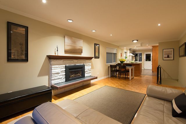 21591 at 1499 Paisley Road, North Vancouver