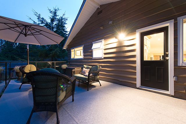 21663 at 1499 Paisley Road, North Vancouver