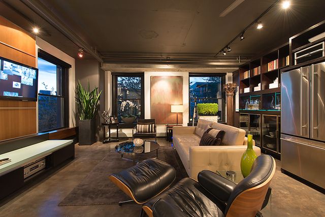 21790 at 203 - 88 Lonsdale Avenue, North Vancouver