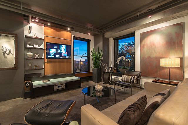 21794 at 203 - 88 Lonsdale Avenue, North Vancouver