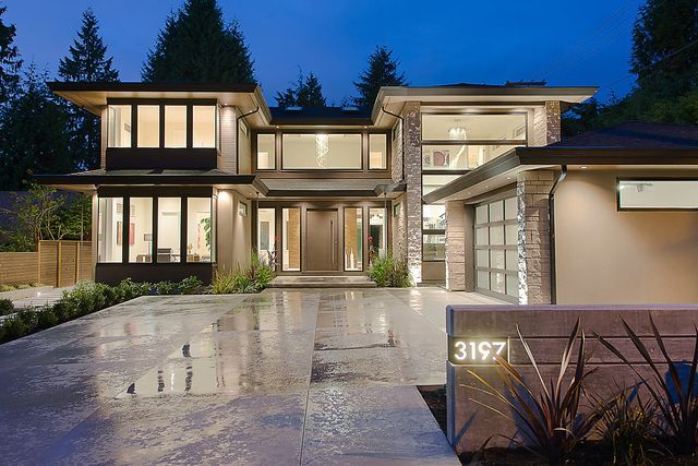 22118 at 3197 Bewicke Avenue, North Vancouver