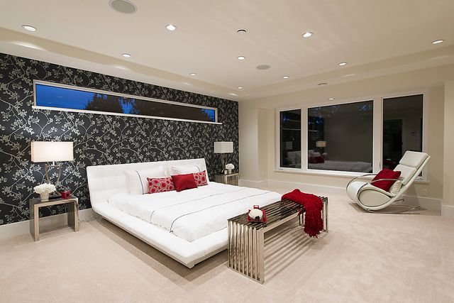 22182 at 3197 Bewicke Avenue, North Vancouver