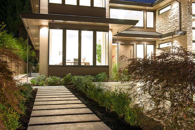 22242 at 3197 Bewicke Avenue, North Vancouver