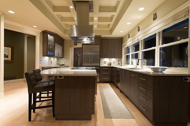 23153 at 4010 Sunset Bolevard, North Vancouver