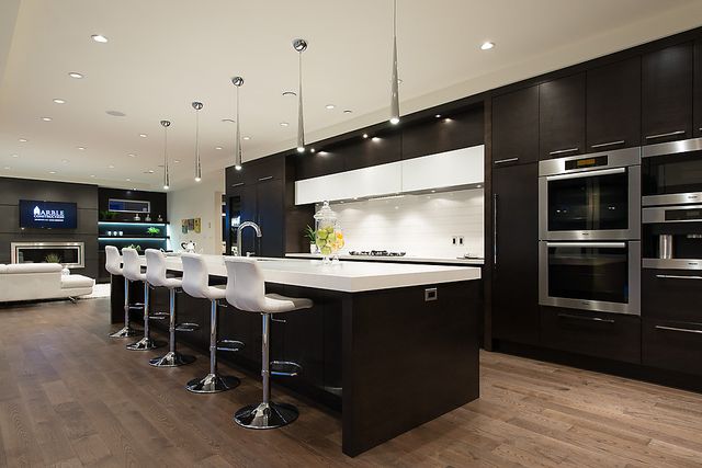 23837 at 965 Leovista Avenue