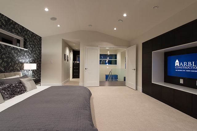 23889 at 965 Leovista Avenue