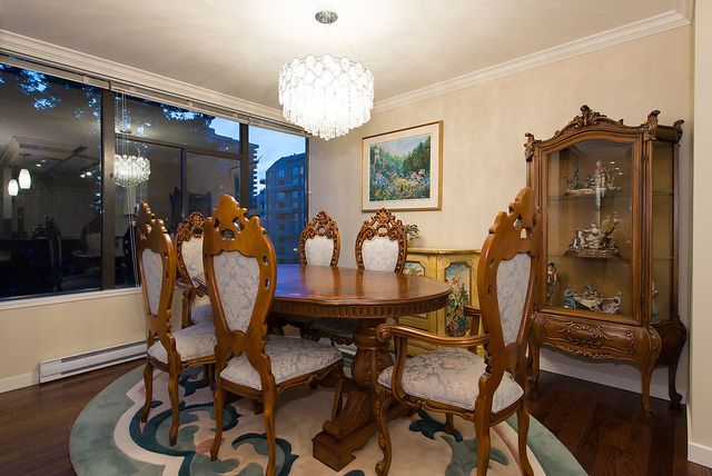 25435 at 501 - 1420 Duchess Avenue, West Vancouver