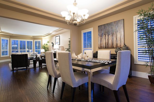 24086 at 4035 Sunset Boulevard, North Vancouver
