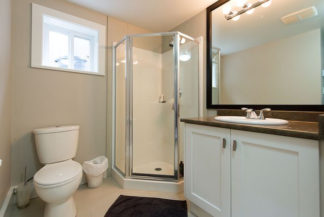 25127 at 4293 Canterbury Crescent, North Vancouver