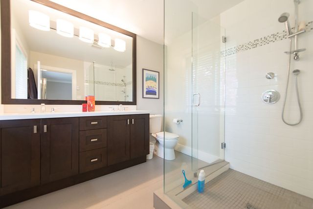 25135 at 4293 Canterbury Crescent, North Vancouver