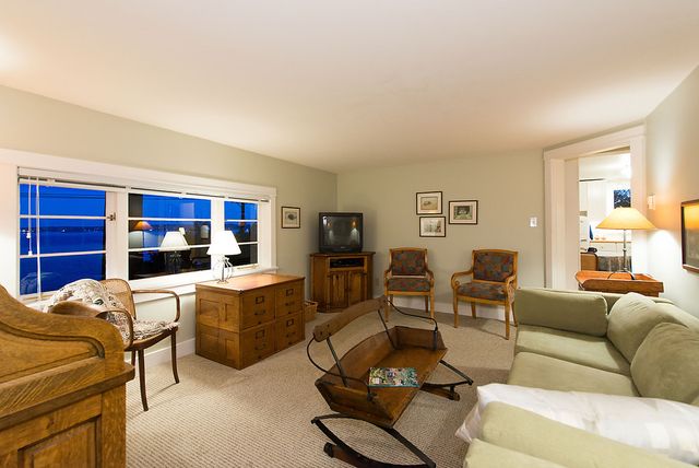 24448 at 3621 Sunset Lane, West Vancouver