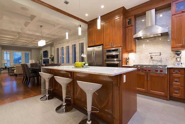 24725 at 3648 West 11th Avenue, Vancouver West