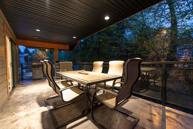 24918 at 568 West 28th Street, North Vancouver