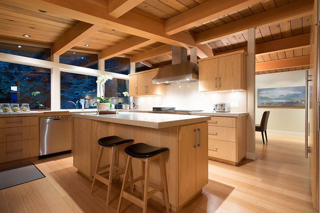 25960 at 4448 Skyline Drive, North Vancouver