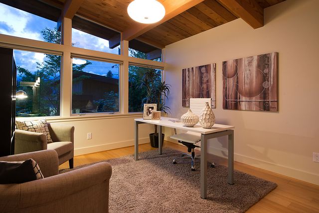 25996 at 4448 Skyline Drive, North Vancouver