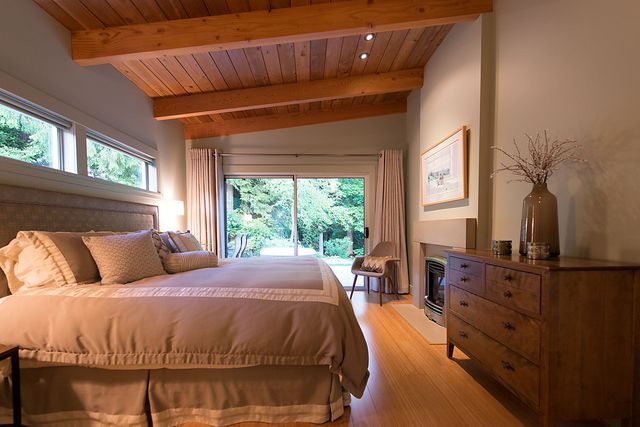 26004 at 4448 Skyline Drive, North Vancouver