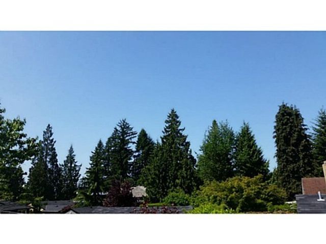 26472 at 1405 Paisley Road, North Vancouver