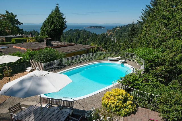 27029 at 5630 Westport Road, West Vancouver