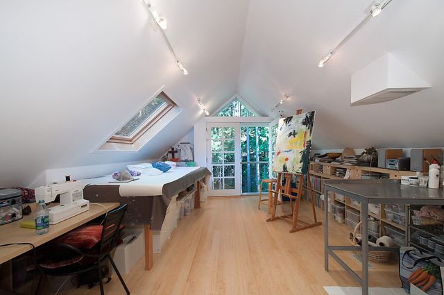 27033 at 5630 Westport Road, West Vancouver