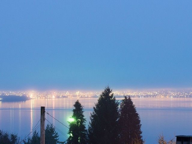 35563 at 4129 Burkehill Road, West Vancouver