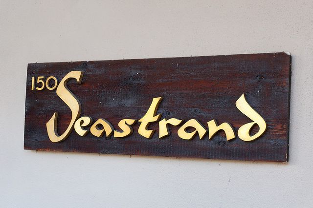 28753 at 1403 - 150 24th Street, West Vancouver