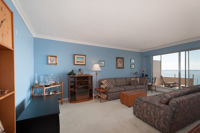 28765 at 1403 - 150 24th Street, West Vancouver