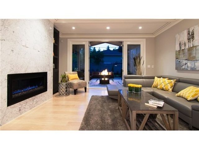 27785 at 3075 Thorncliffe Drive, North Vancouver