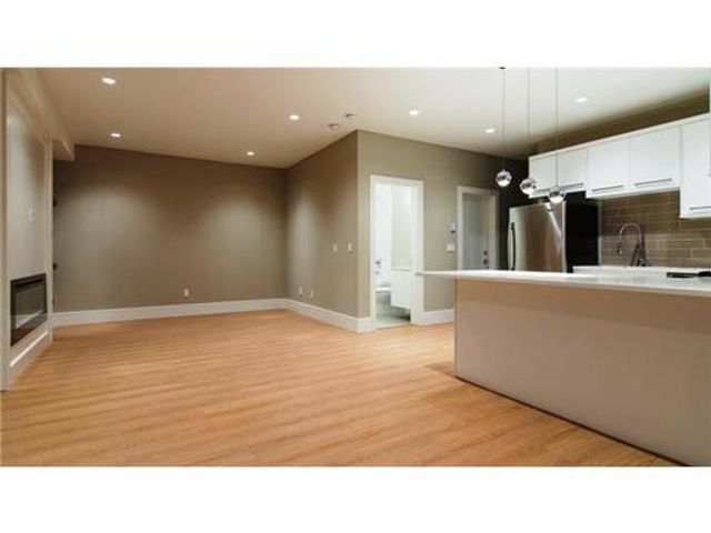 27812 at 3075 Thorncliffe Drive, North Vancouver