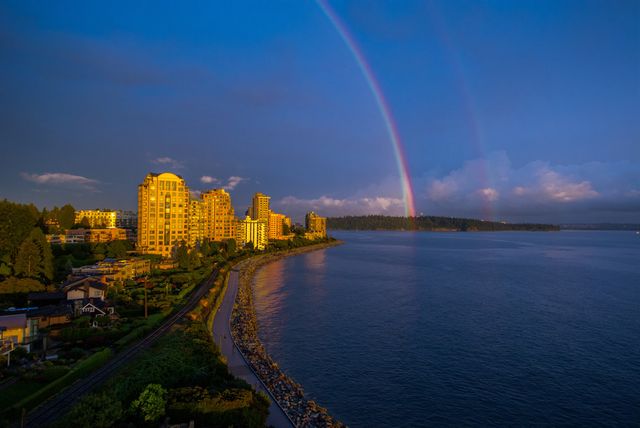 30047 at 1005 - 150 24th Street, West Vancouver