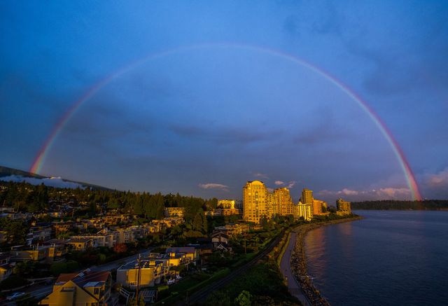 30055 at 1005 - 150 24th Street, West Vancouver