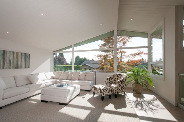 35216 at 956 Belgrave Avenue, North Vancouver