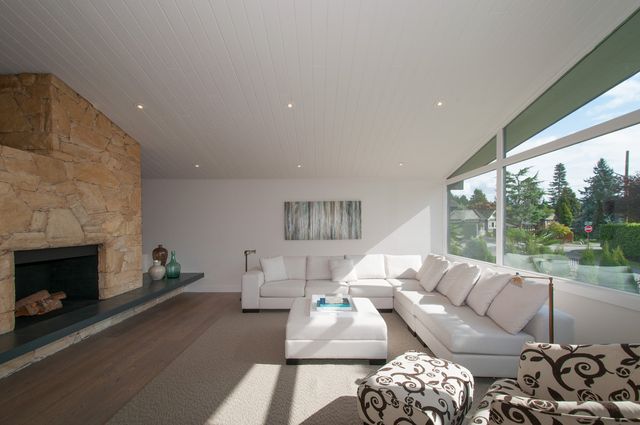 35220 at 956 Belgrave Avenue, North Vancouver