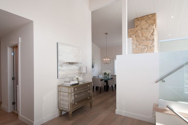 35232 at 956 Belgrave Avenue, North Vancouver