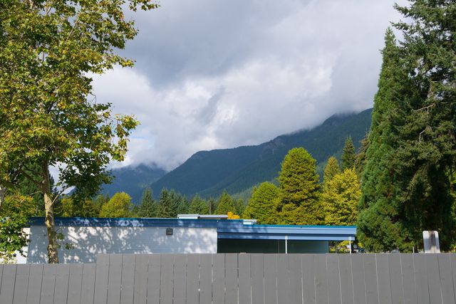 35332 at 956 Belgrave Avenue, North Vancouver