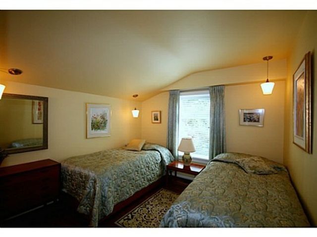 37395 at 845 Braeside Street, West Vancouver