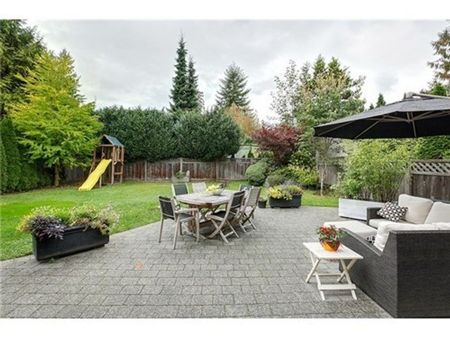 37635 at 1426 Woods Drive, North Vancouver