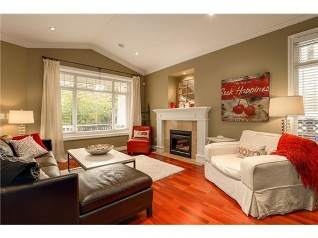 37638 at 1426 Woods Drive, North Vancouver