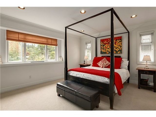 37665 at 1426 Woods Drive, North Vancouver