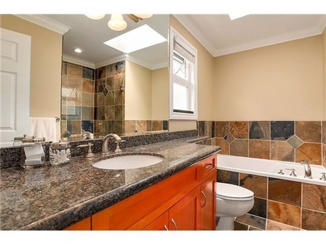 37668 at 1426 Woods Drive, North Vancouver