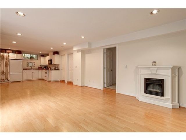 37683 at 1426 Woods Drive, North Vancouver