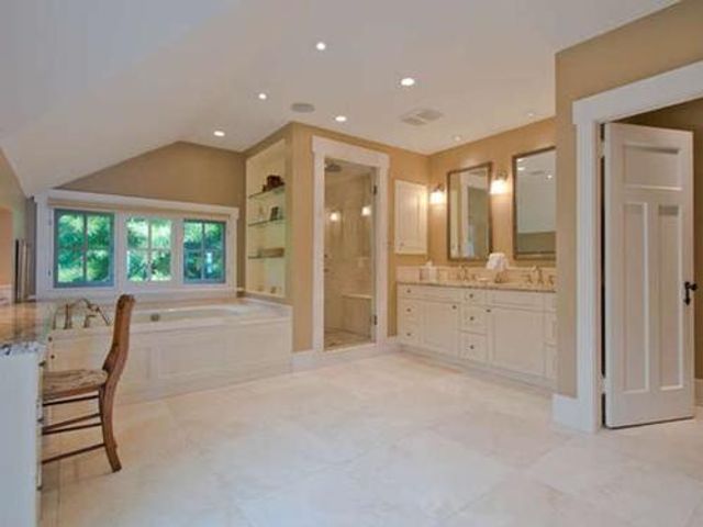 37816 at 6010 Gleneagles Place, West Vancouver