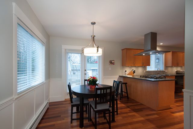 38041 at 1749 Bewicke Avenue, North Vancouver