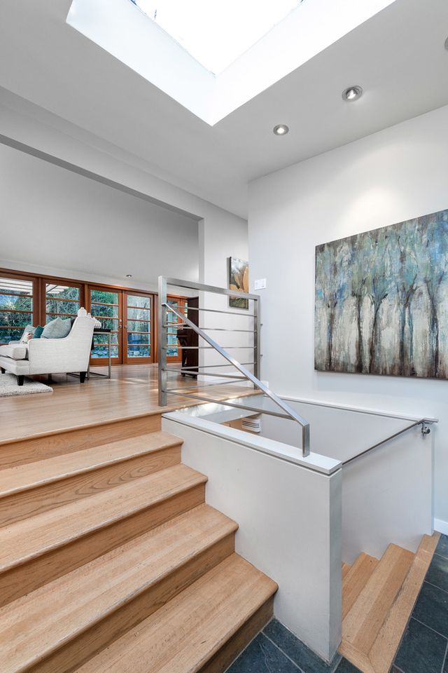 38293 at 4644 Mapleridge Drive, North Vancouver