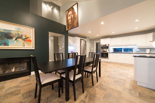 39148 at 3643 Marine Drive, West Vancouver